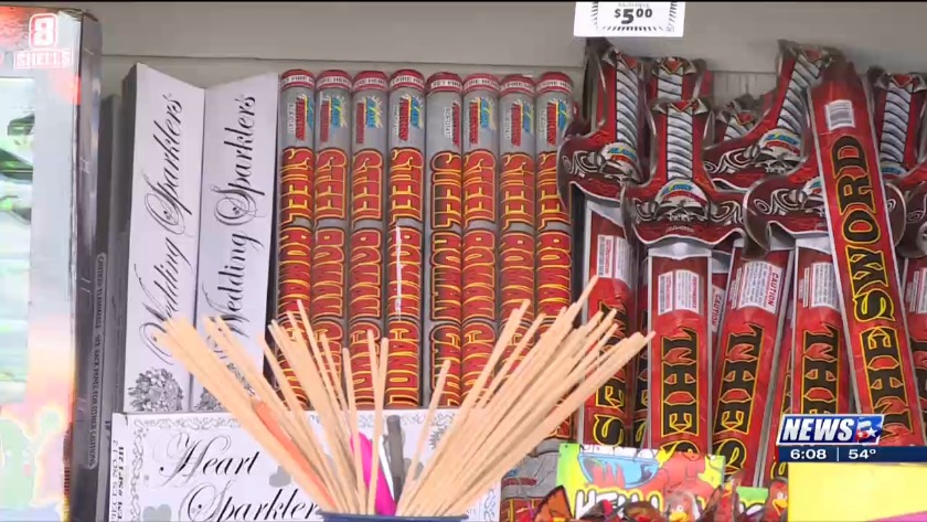 local stand sells last minute fireworks ahead of new year s eve